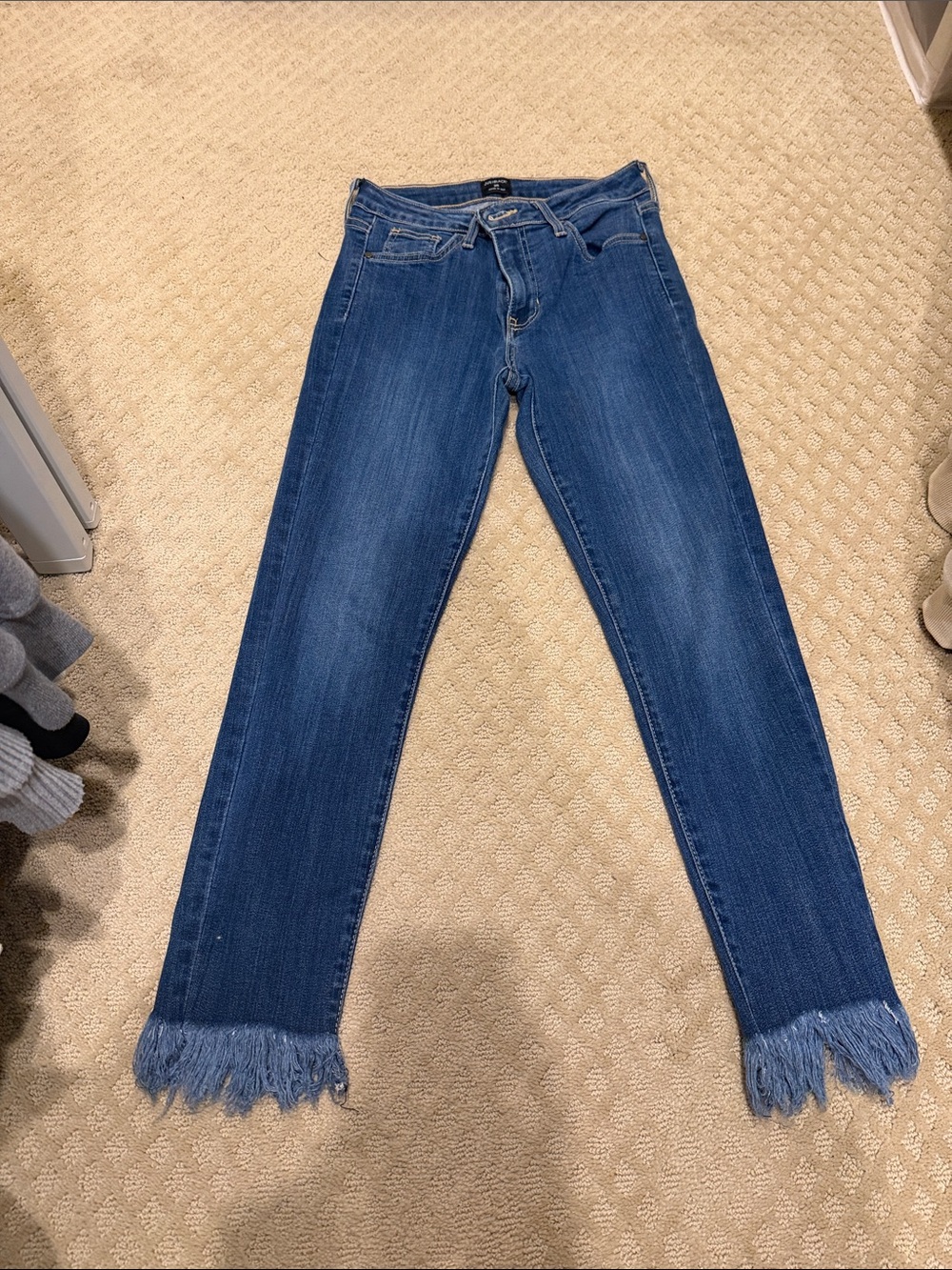 Just Black Straight-Leg Jeans with Frayed Hem in Blue